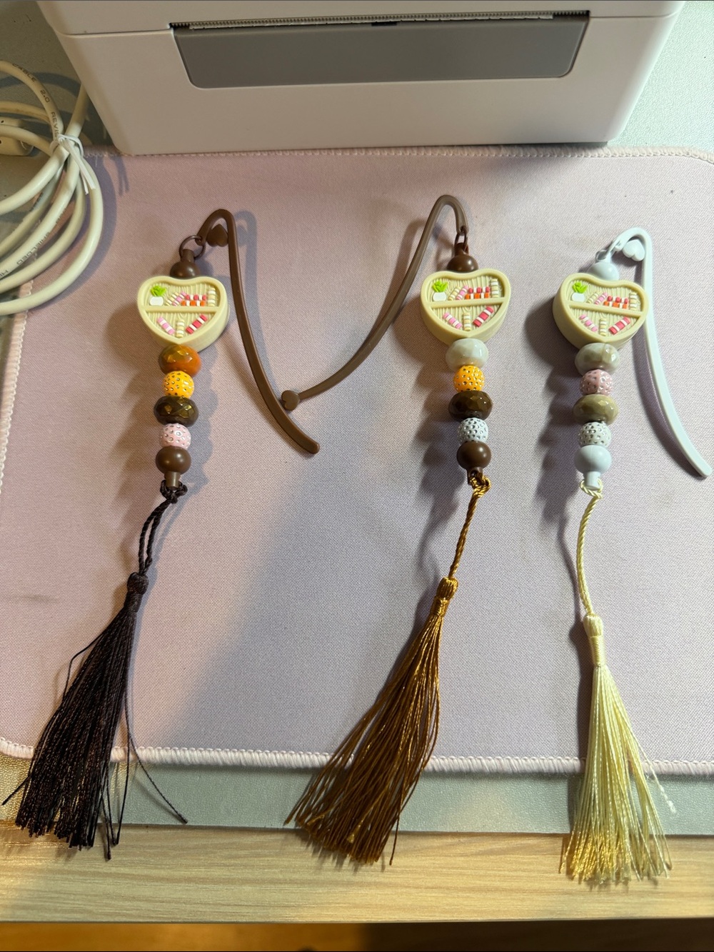Handmade Heart Bookshelf beaded bookmark with Tassel